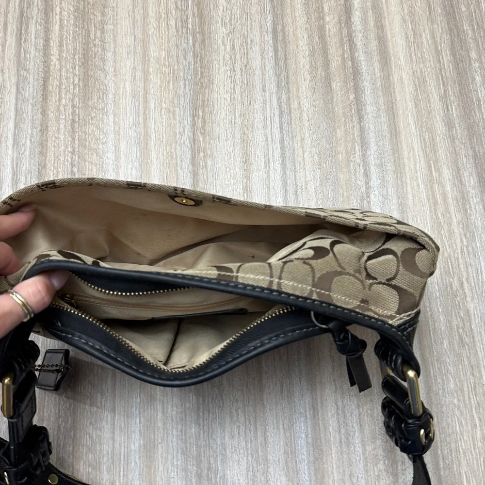 Coach Bleeker Hobo Shoulder Bag # 11431 Leather Corner Brass Buckle Y2K